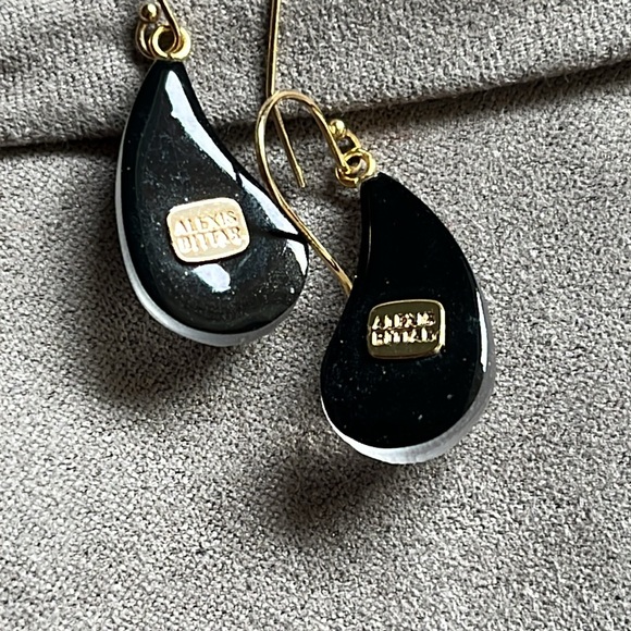 Alexis Bittar Rose Grey Lucite Dewdrop Earrings with Pouch! - Picture 8 of 11